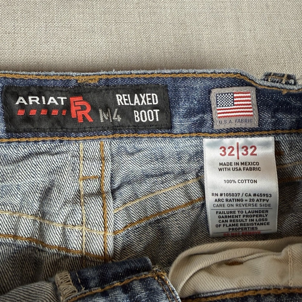 Ariat Jeans Men's Size 32x32 M4 FR Relaxed Boot Cut Carpenter Denim Dark Wash - Picture 4 of 8